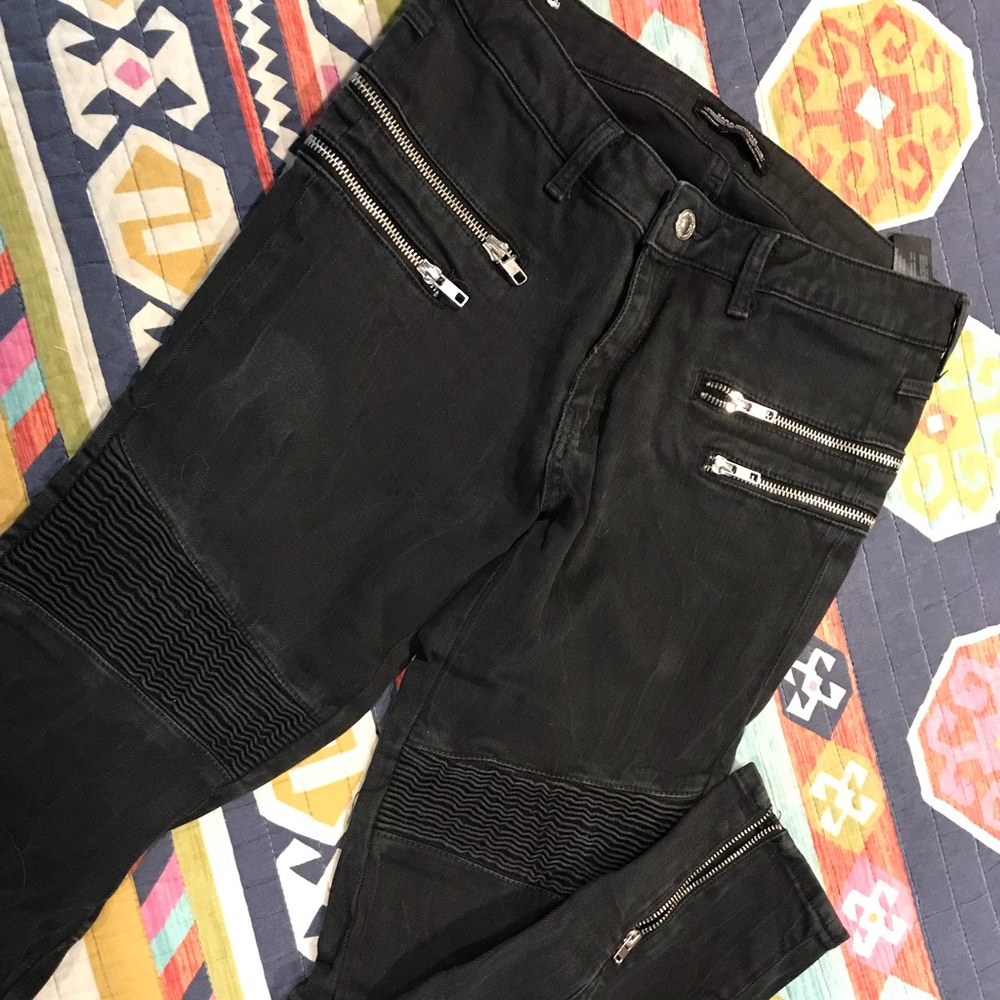 Zara distresses moto-jeans - size 6